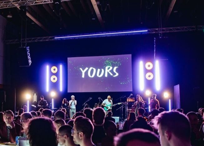 室内広告用 LEDスクリーン P1.667 200*150mm モジュール NOVAシステム