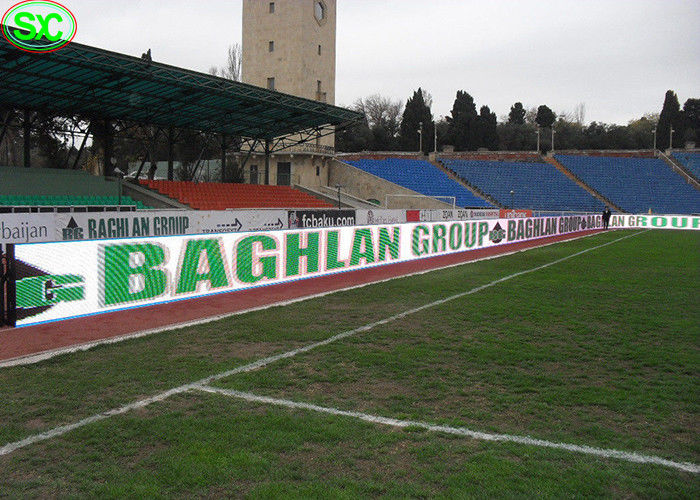 P10 RGBのフットボール スタジアムのLED表示は、5000hz最高リフレッシュ レートを5年の保証