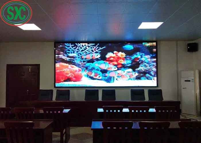 P4 フルカラー 屋外 LED 型 鋳型 アルミ スクリーン 2500 ニット 亮度