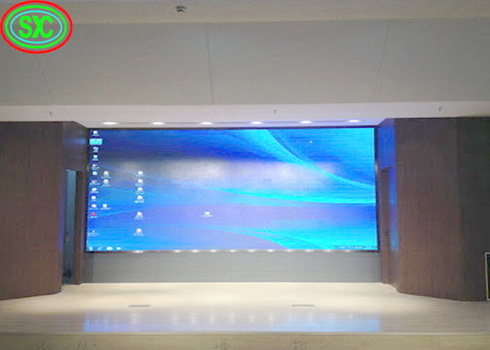 1300cd/m2 P2.6 室内レンタステージパネル SMD2121 500x500mn 舞台用LEDスクリーン