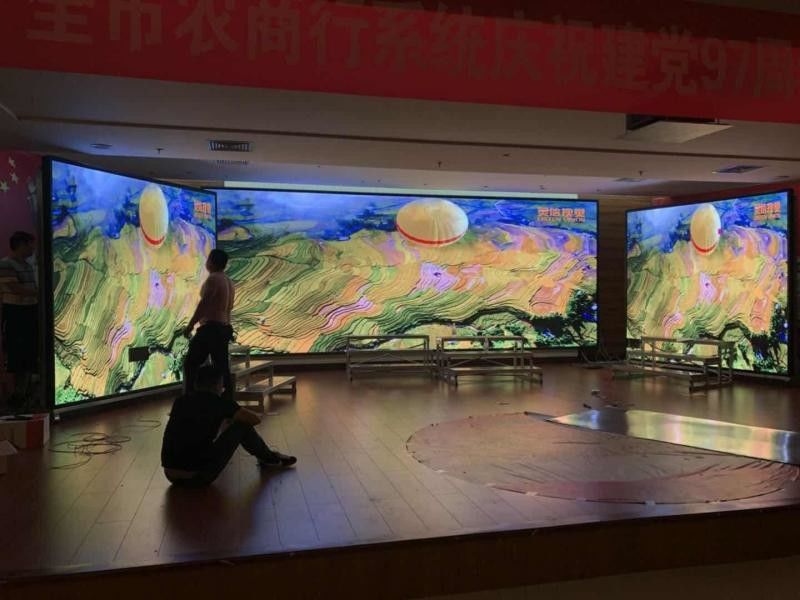 衝突防止のGOB LEDディスプレイ イベント レンタルパーティ 高画素密度 100 運用寿命