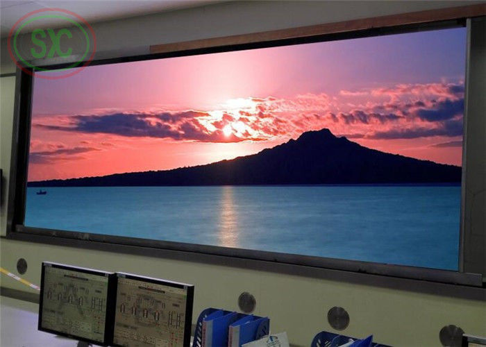 無駄な室内彩色のLED画面は,フレーム構造の壁にフィットします