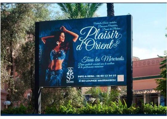 高い定義屋外P5広告の通りポーランド人はリモート・コントロール スクリーンWIFIを導いた