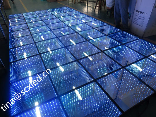お買い得 室内フルカラー ポータブル LED ダンスフロア パネル 4.81mm ピクセル 500x500mm キャビネット オンライン