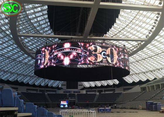 360程度の屋内P5によって曲げられるカーテンのデジタルLED表示スクリーンの低い電力の消費