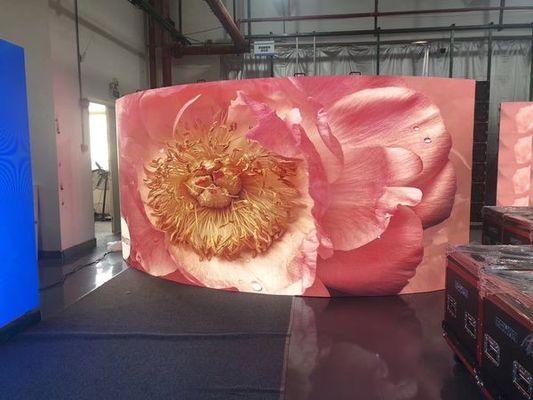 室内P3.91SMDフルカラーLEDディスプレイ 鋳型アルミスクリーン 65410点/平方メートル密度