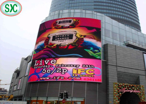 P10 屋外 フルカラー LED 型 鋳型 アルミニウム スクリーン 防水 収納 8000 Cd/Sqm