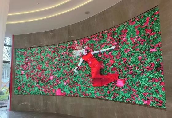 お買い得 パーソナライズされた 柔軟性のある室内フルカラーLEDディスプレイ HD P1.5 1300cd以上 オンライン