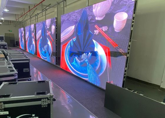 カスタマイズされた画面寸法を持つ500*500mmパネルサイズのLEDレンタルスクリーン