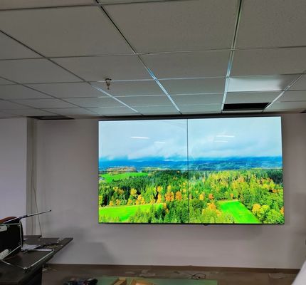 アルミ SMD LED スクリーン 180W/m2の平均電力消費の完璧な組み合わせと効率性