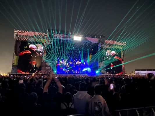 1pcs モジュール Qty と CE/ROHS/FCC/ISO2001 標準のカスタマイズ可能なアウトドアステージ LED スクリーン