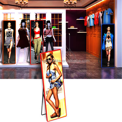 最先端のP1.53mm LEDポスターディスプレイ、1R1G1Bカラー構成とSMD2121 LEDチップ搭載