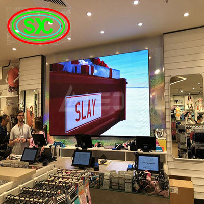 320*160mm モジュールのサイズ 平均180W/m2の電力消費量を持つ表面にマウントされたディスプレイLEDパネル