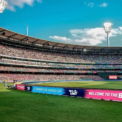 高画質 P10 SMD スタジアム LED ディスプレイ SMD3535 ピクセル パッケージ 5000 1 スタジアムのコントラスト比