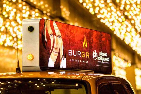 電圧DC 5V、画面解像度192*64ドットのカスタマイズ可能な車載LEDサインディスプレイ