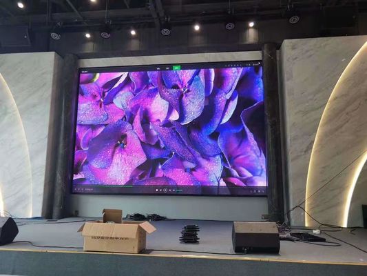 お買い得 1つのピクセル構成60Hzフレーム率に付き生きているスポーツP5 HDレンタルLED表示RGB 3つ オンライン