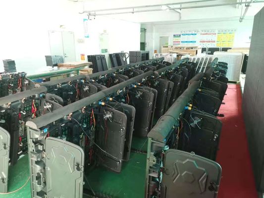 フットボールのための屋外P10 16X32mmの競技場のLED表示