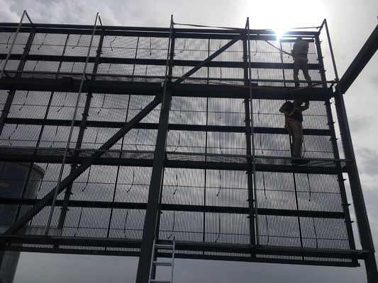 P3.91-7.82 フルカラー屋内透明メッシュLEDスクリーン 1000x1000mm ガラスディスプレイ