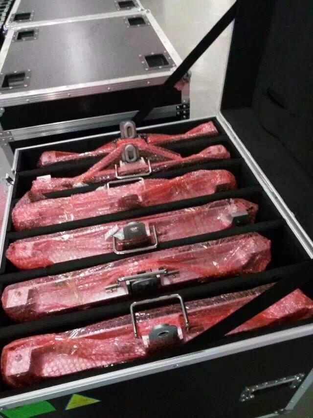 Novastar Linsn制御使用料を広告するための屋内フル カラーのLED表示 9